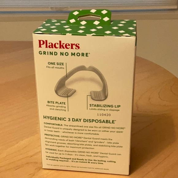 PLACKERS Bath & Body New In Box Plackets Dental Guards Disposable